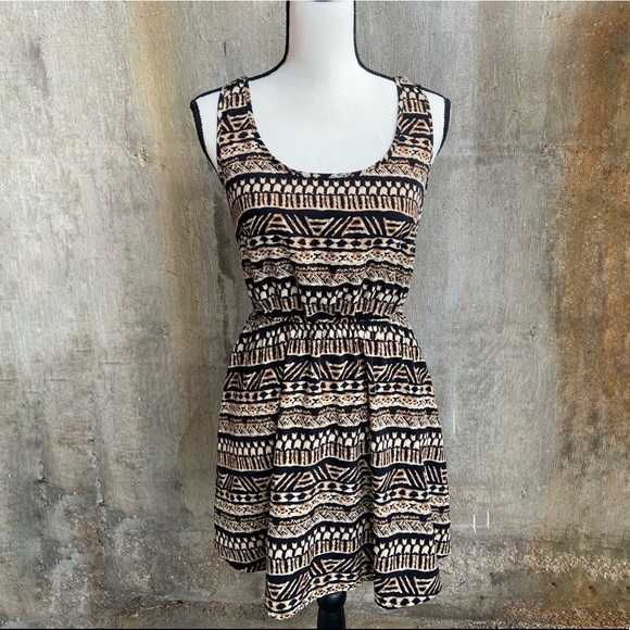 Forever 21 Aztec Print Racerback Skater Dress - Picture 2 of 6